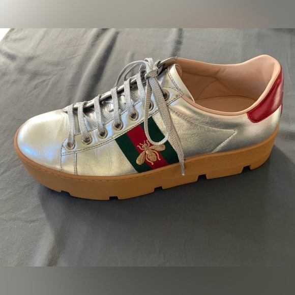 Gucci Sneakers - Picture 3 of 8